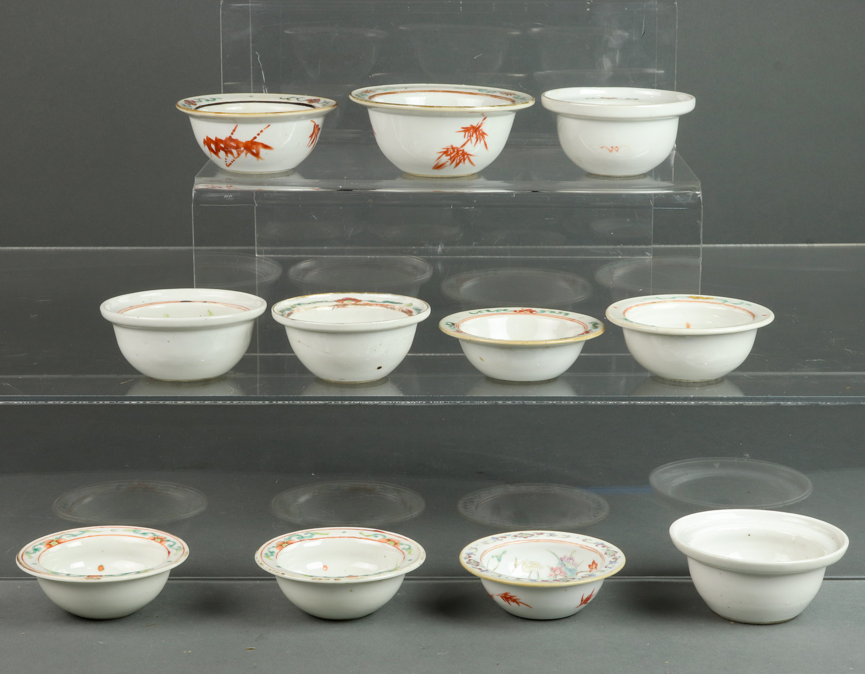(LOT OF 11) CHINESE FAMILLE ROSE