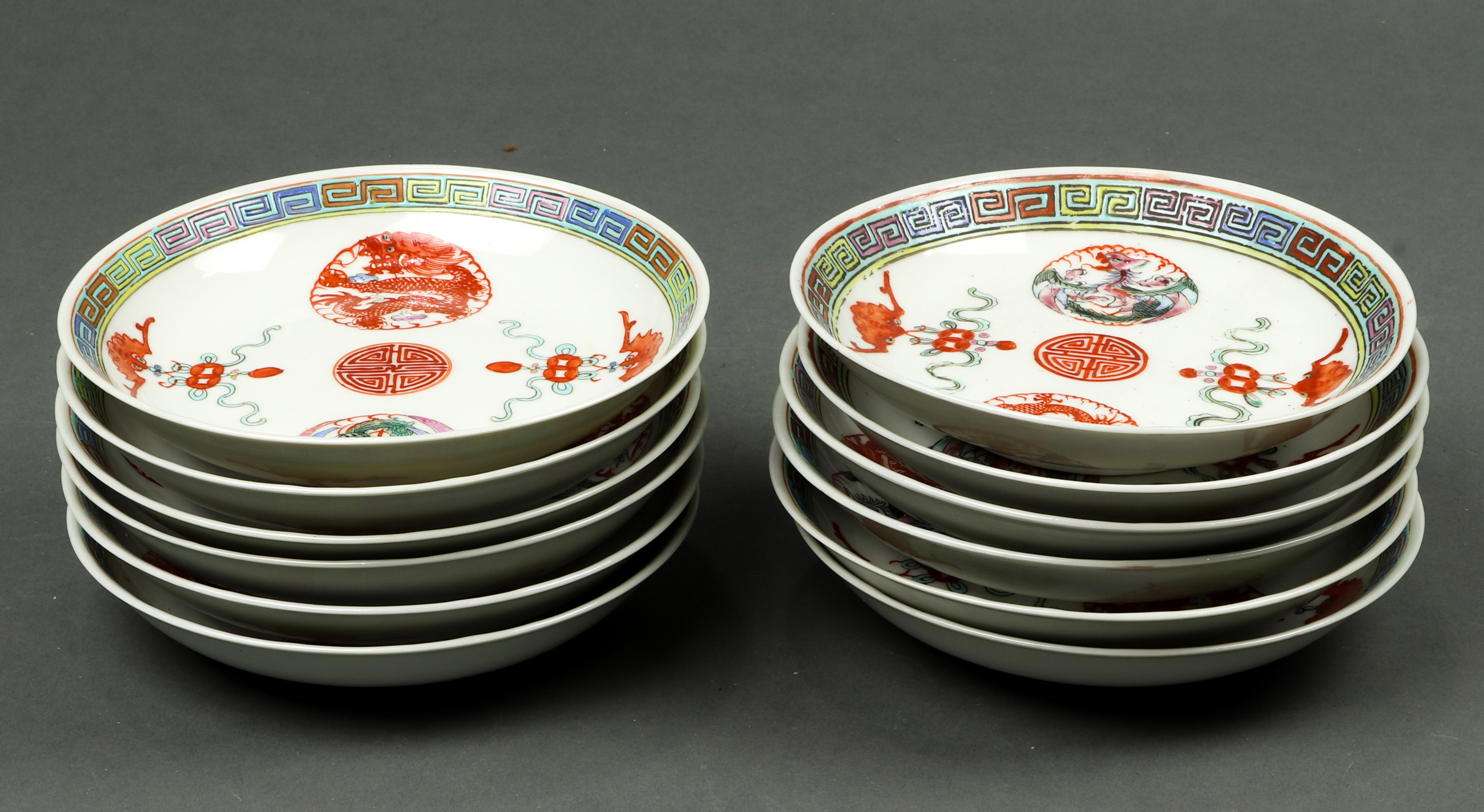 (LOT OF 12) CHINESE FAMILLE ROSE
