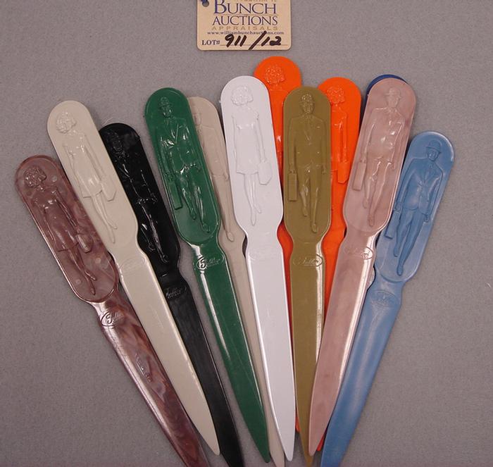 Lot of 12 vintage plastic Fuller
