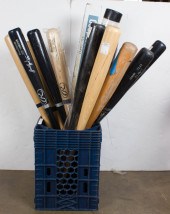 (LOT OF 14) A GROUP OF BASEBAL