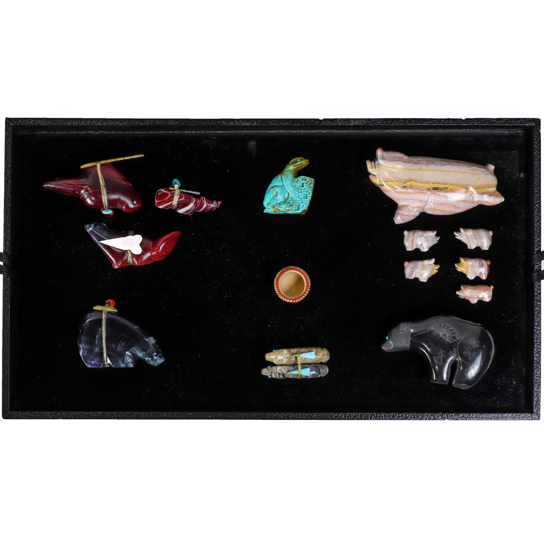 (LOT OF 14) ZUNI FETISH GROUP