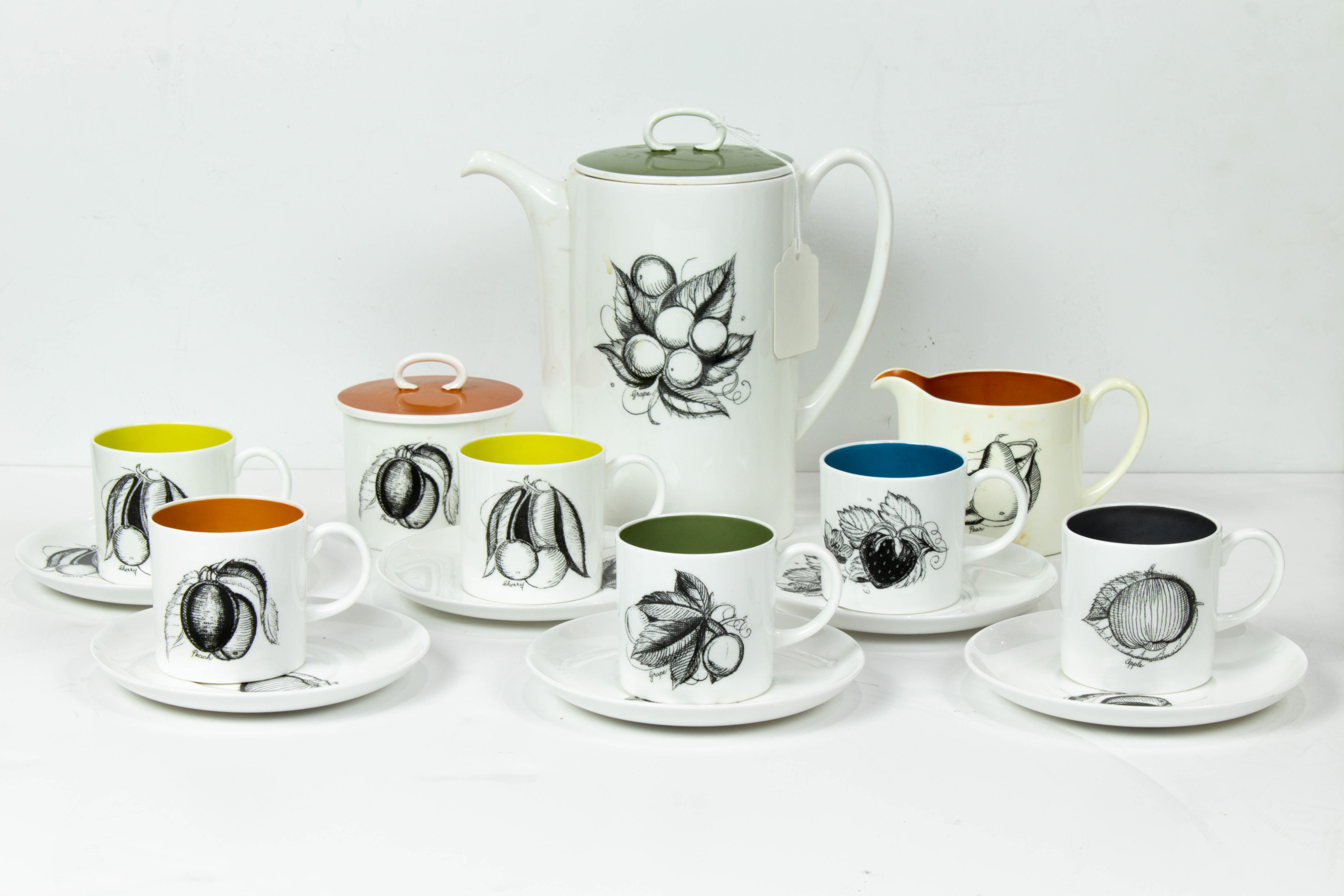 (LOT OF 15) SUSIE COOPER BONE CHINA