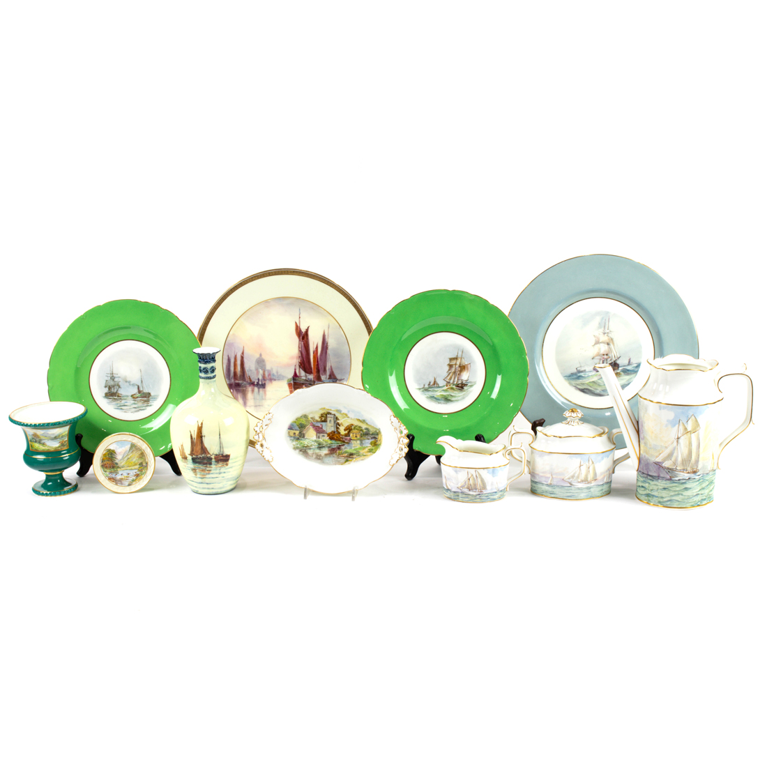 (LOT OF 17) ROYAL CROWN DERBY