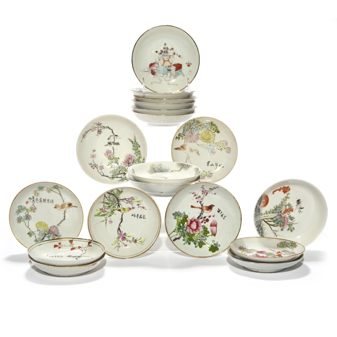 (LOT OF 18) FAMILLE ROSE SAUCER