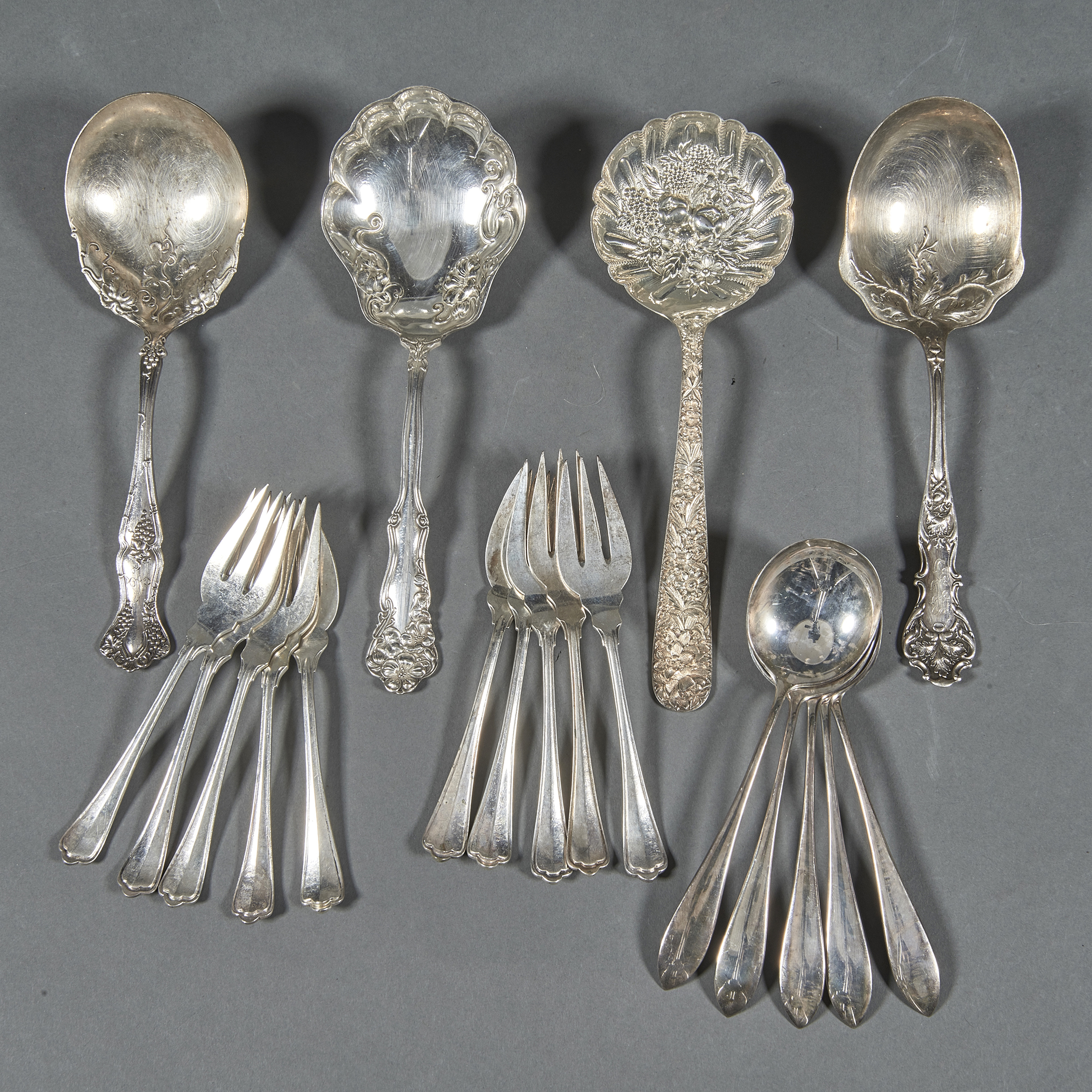 (LOT OF 18) KIRK BERRY SPOON; 4
