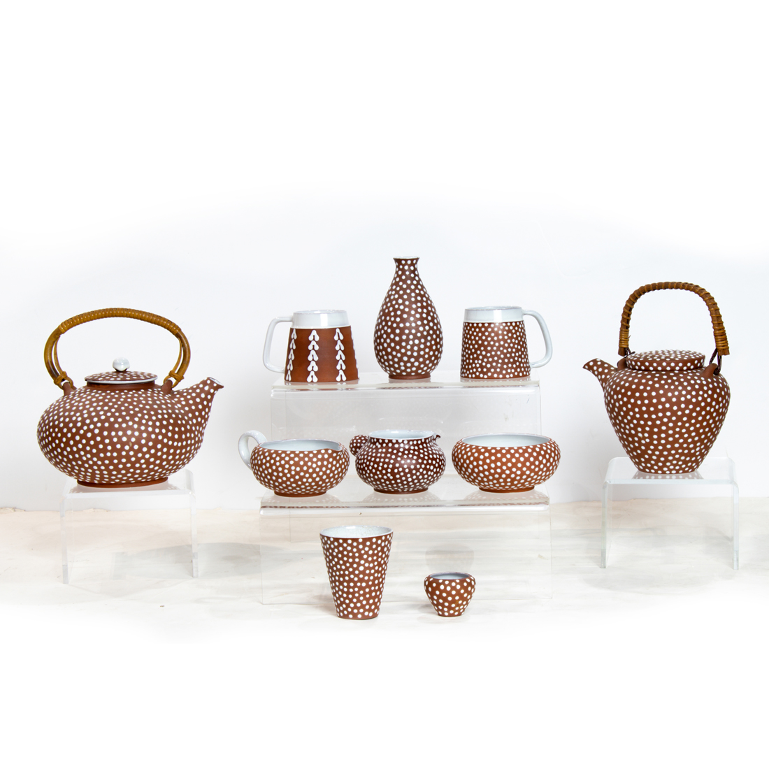 (LOT OF 19) DANISH ZEUTHEN TEA