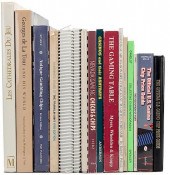 LOT OF 19 GUIDES AND PERIODICA