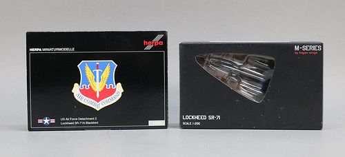 LOT OF 2 1/200 - LOCKHEED