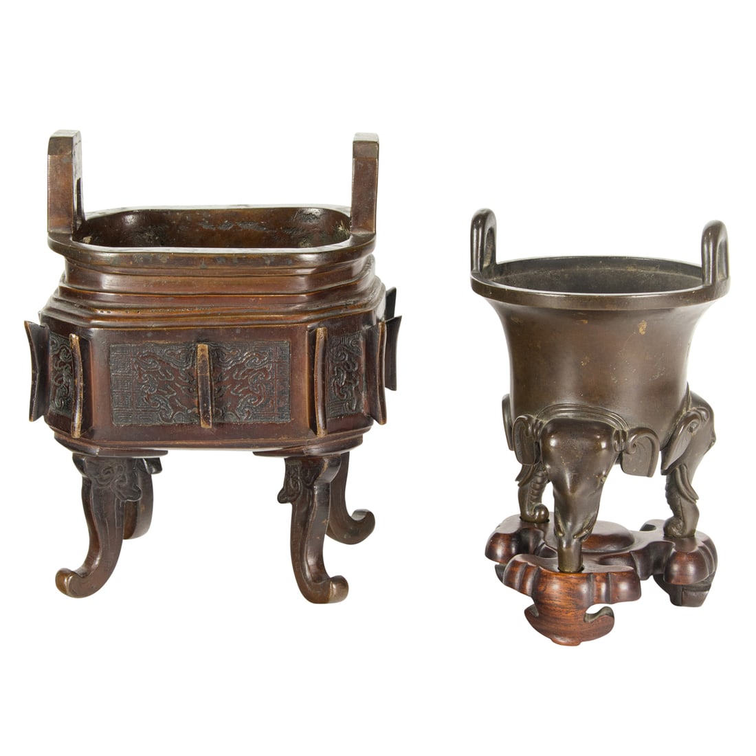 (LOT OF 2) CHINESE BRONZE