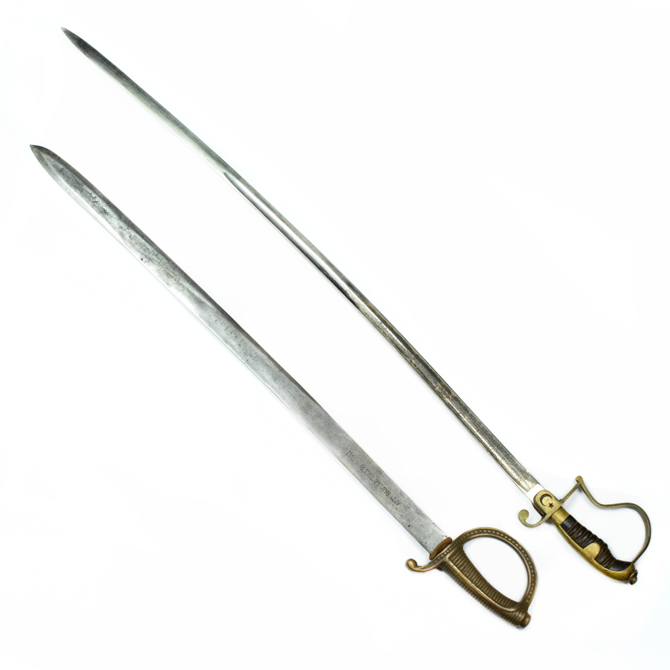 (LOT OF 2) EUROPEAN SWORDS (Lot