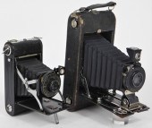 LOT OF 2 FOLDING CAMERAS #2 Lo