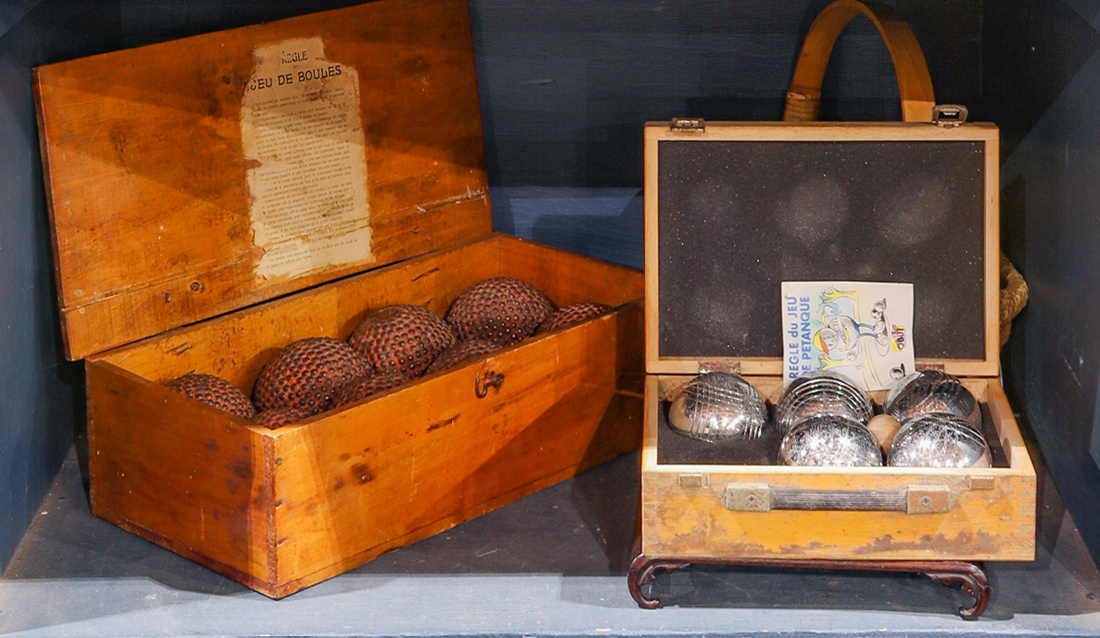 (LOT OF 2) FRENCH PETANQUE (BOULES)