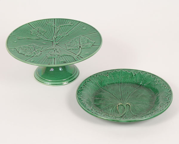 Lot of 2 green majolica pieces