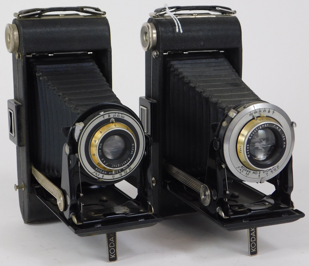 LOT OF 2 KODAK JUNIOR SIX-16