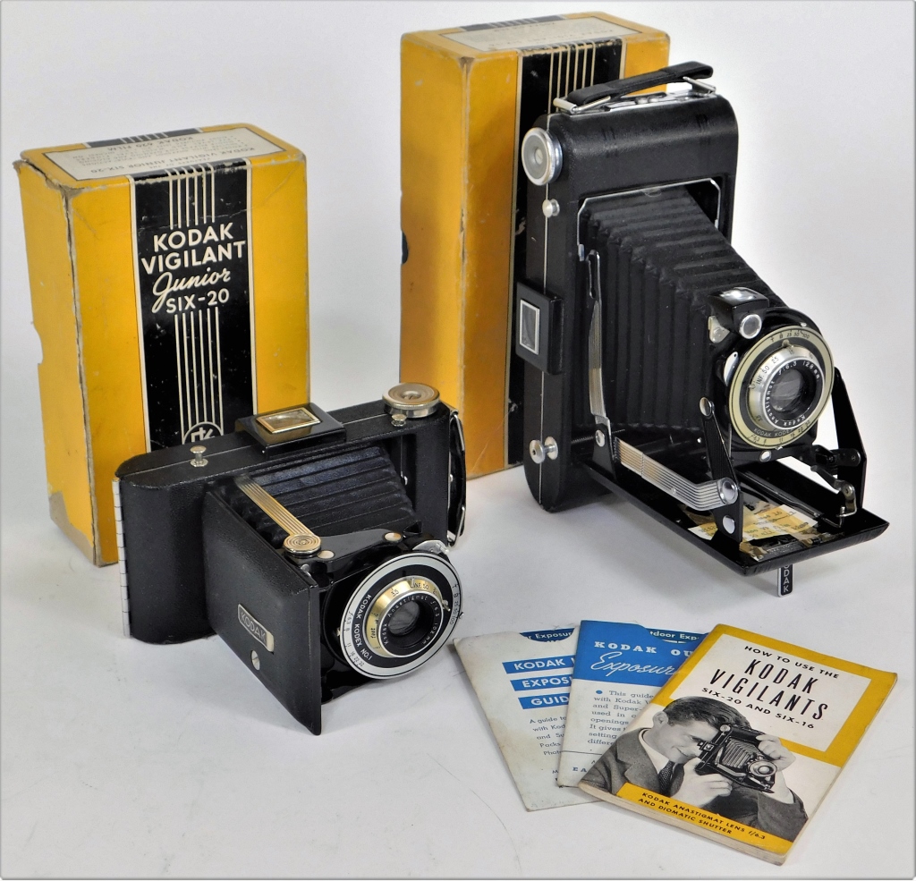 LOT OF 2 KODAK VIGILANT CAMERAS