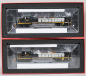 LOT OF 2 PROTOTYPICAL TRAINS R
