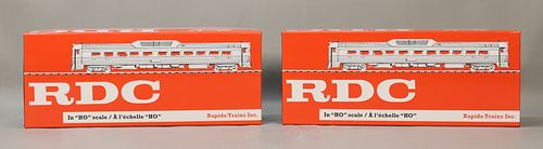 LOT OF 2 - RAPIDO TRAINS - SANTA FE