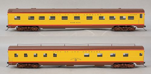 LOT OF 2 - THE COACH YARD LITTLE