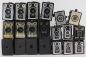 LOT OF 20 BOX CAMERAS #5 Lot o