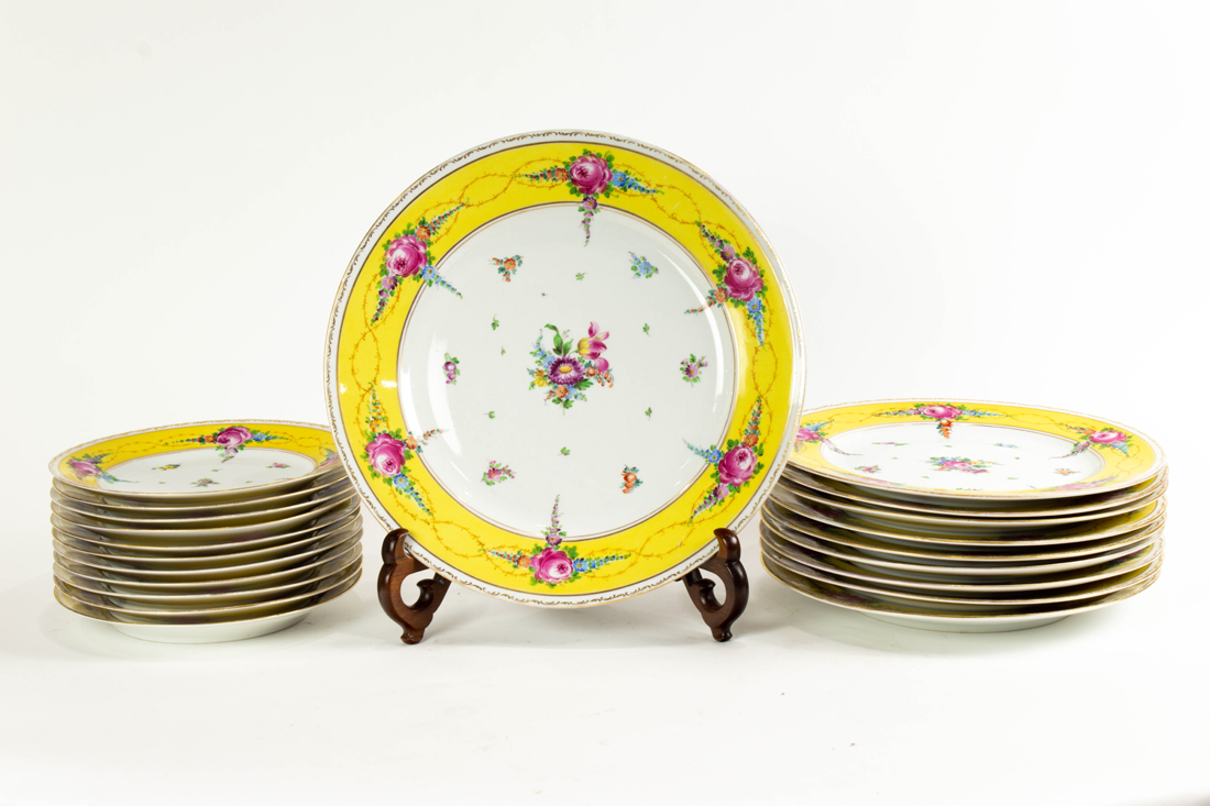(LOT OF 21) DRESDEN PORCELAIN
