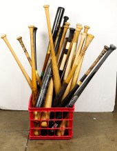 (LOT OF 23) A LARGE GROUP OF M