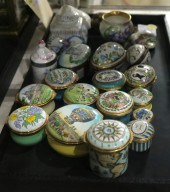 (LOT OF 23) ENAMEL OR PORCELAI