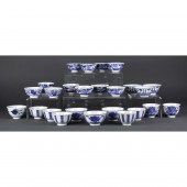 (LOT OF 25) CHINESE BLUE AND W