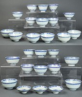 (LOT OF 27) CHINESE BLUE AND W
