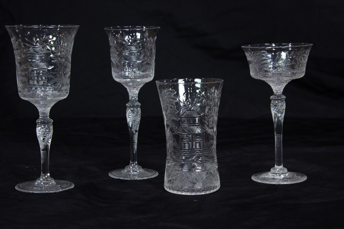 (LOT OF 28) A SUITE OF