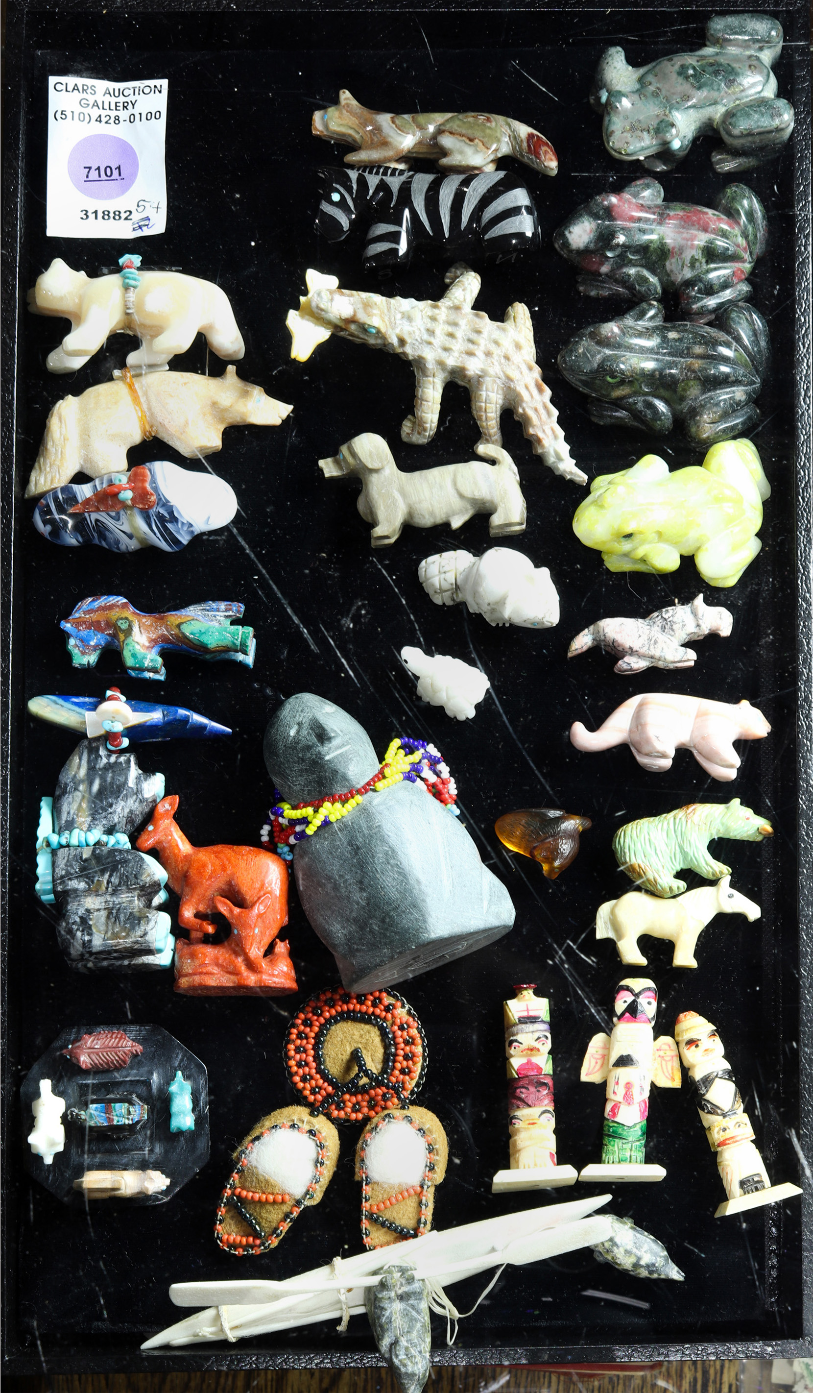 (LOT OF 29) ASSEMBLED GROUP OF