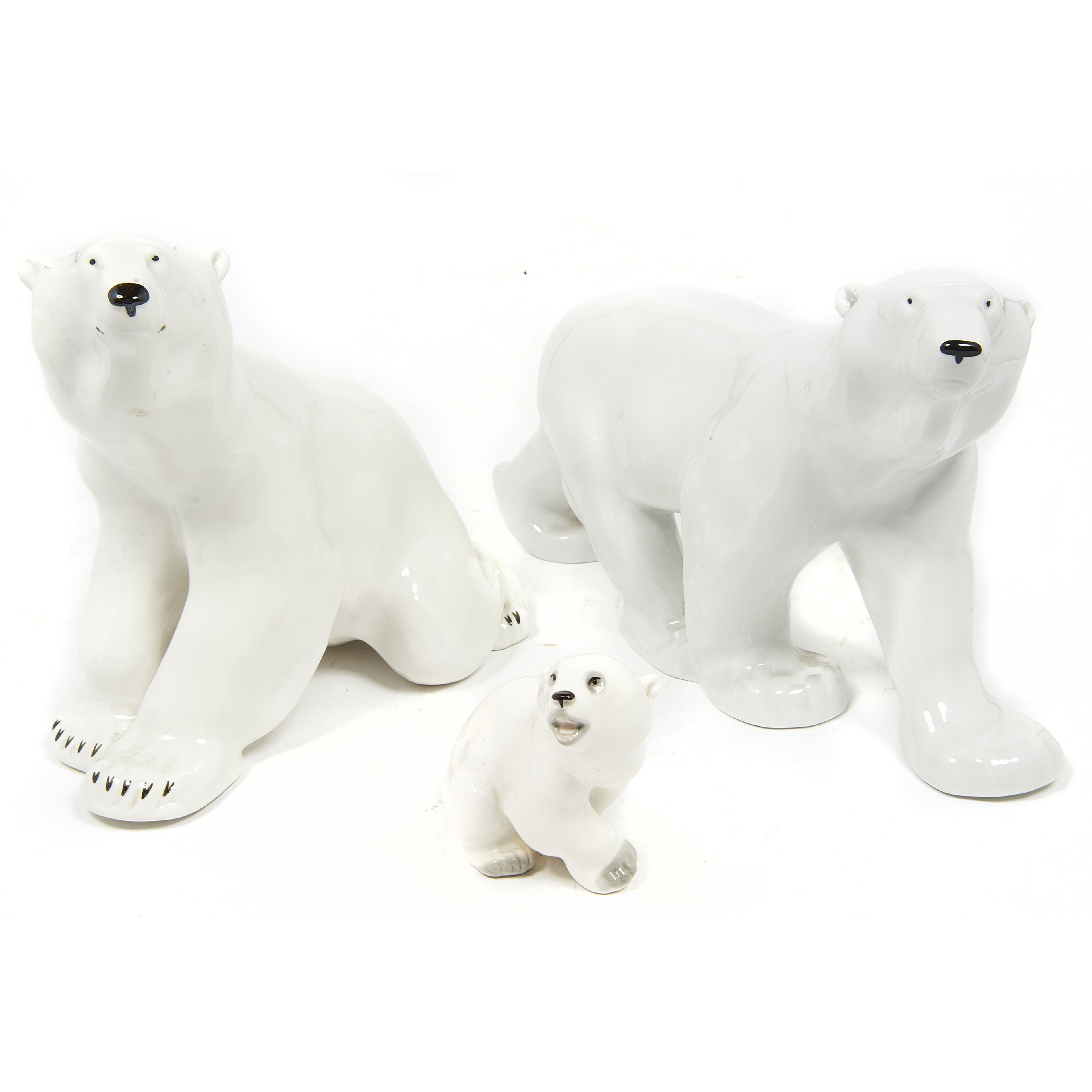 (LOT OF 3) A RUSSIAN USSR CERAMIC