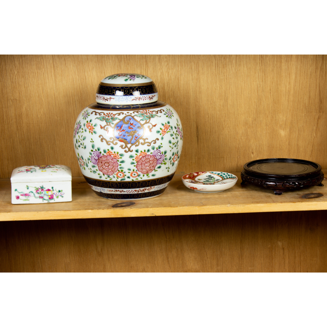 (LOT OF 3) ASIAN PORCELAIN WARES