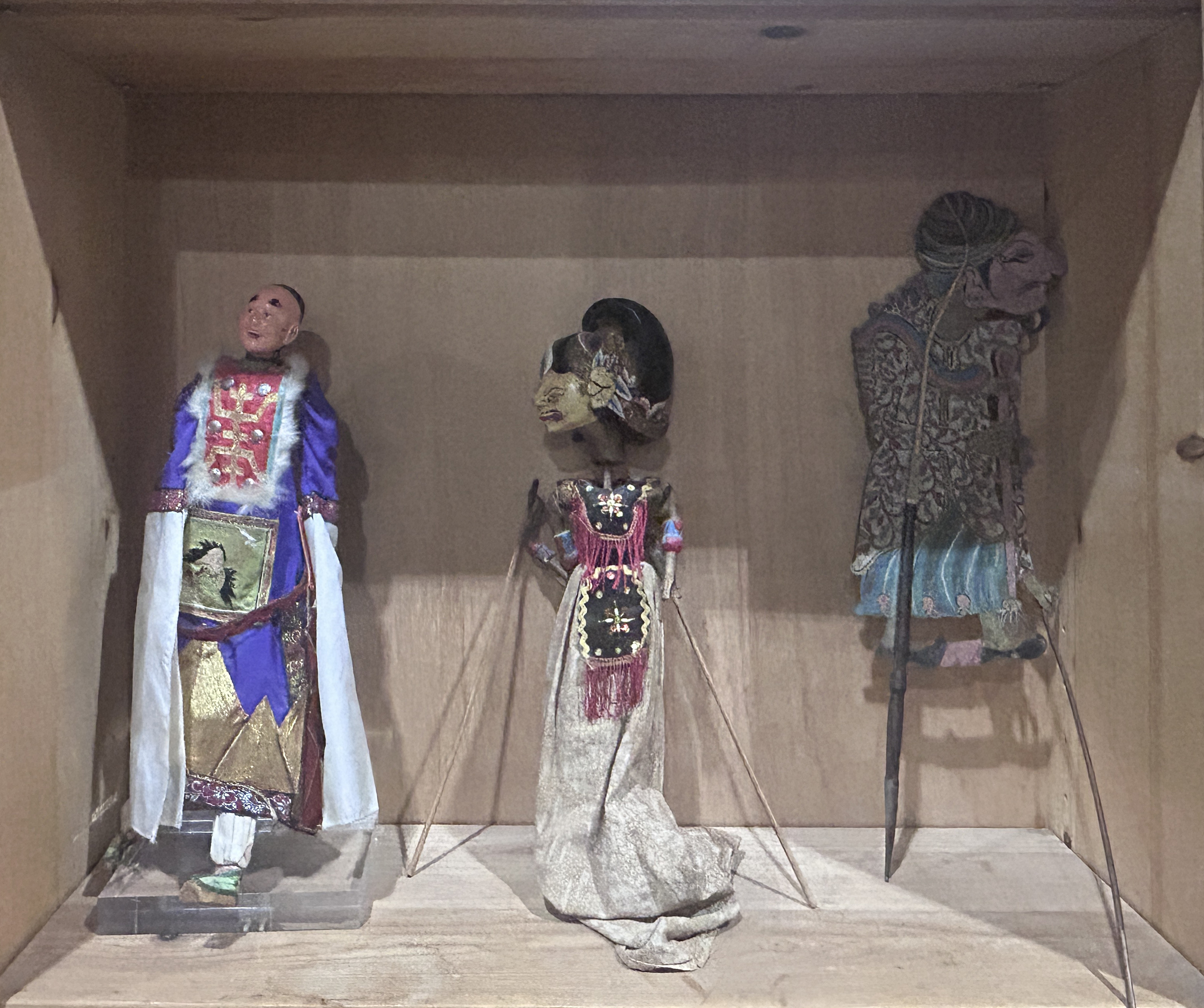(LOT OF 3) ASIAN PUPPETS (lot of 3)