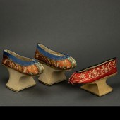 (LOT OF 3) CHINESE EMBROIDERED