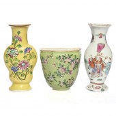 (LOT OF 3) CHINESE FAMILLE ROS