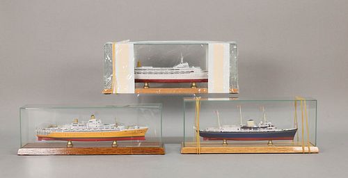 LOT OF 3 CLASSIC SHIP COLLECTION