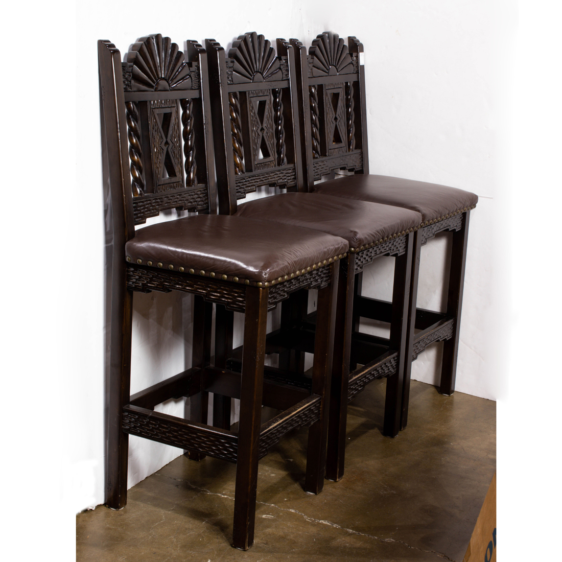 (LOT OF 3) CLASSICAL STYLE