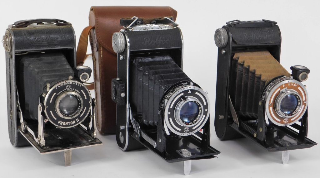 LOT OF 3 FRANKA FOLDING CAMERAS Lot