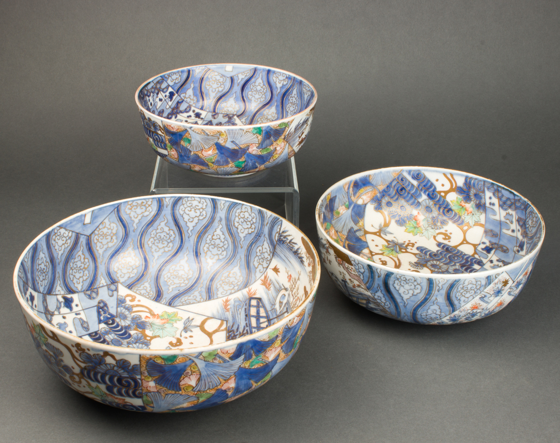 (LOT OF 3) JAPANESE IMARI BOWLS