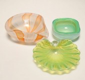 Lot of 3 opalescent Murano gla