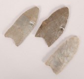 Lot of 3 points; fluted clovis