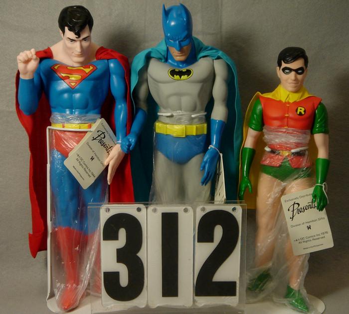 Lot of 3 Presents Super Heros