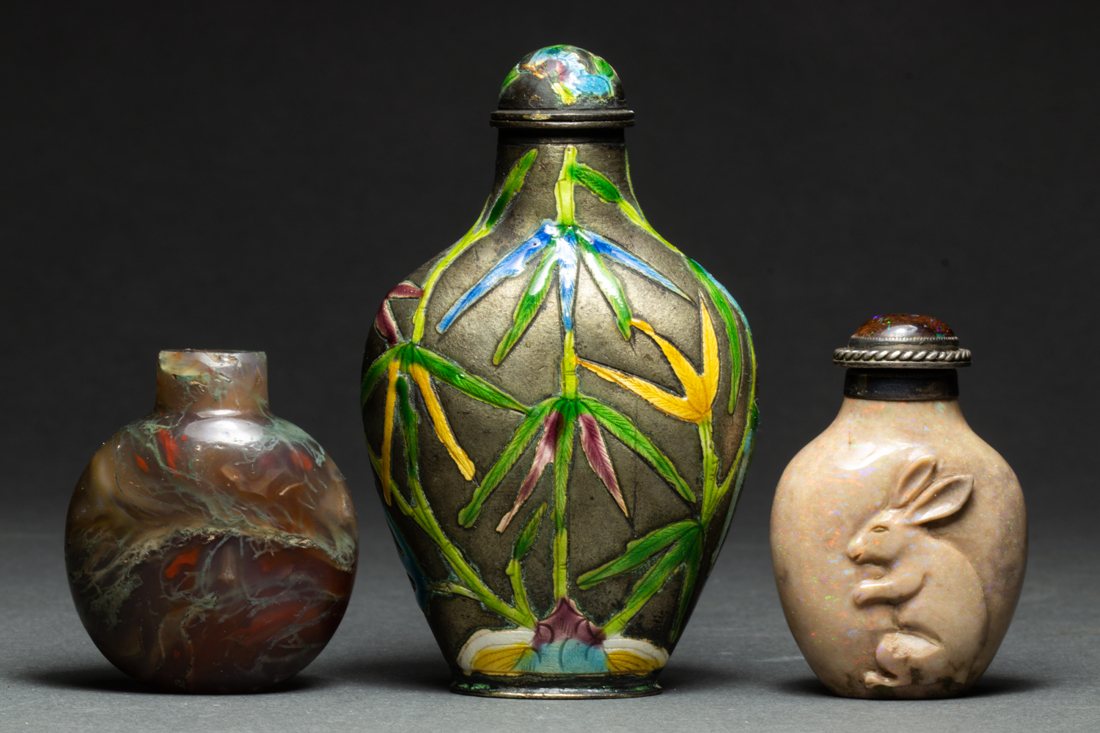 (LOT OF 3) SNUFF BOTTLES (lot of 3)