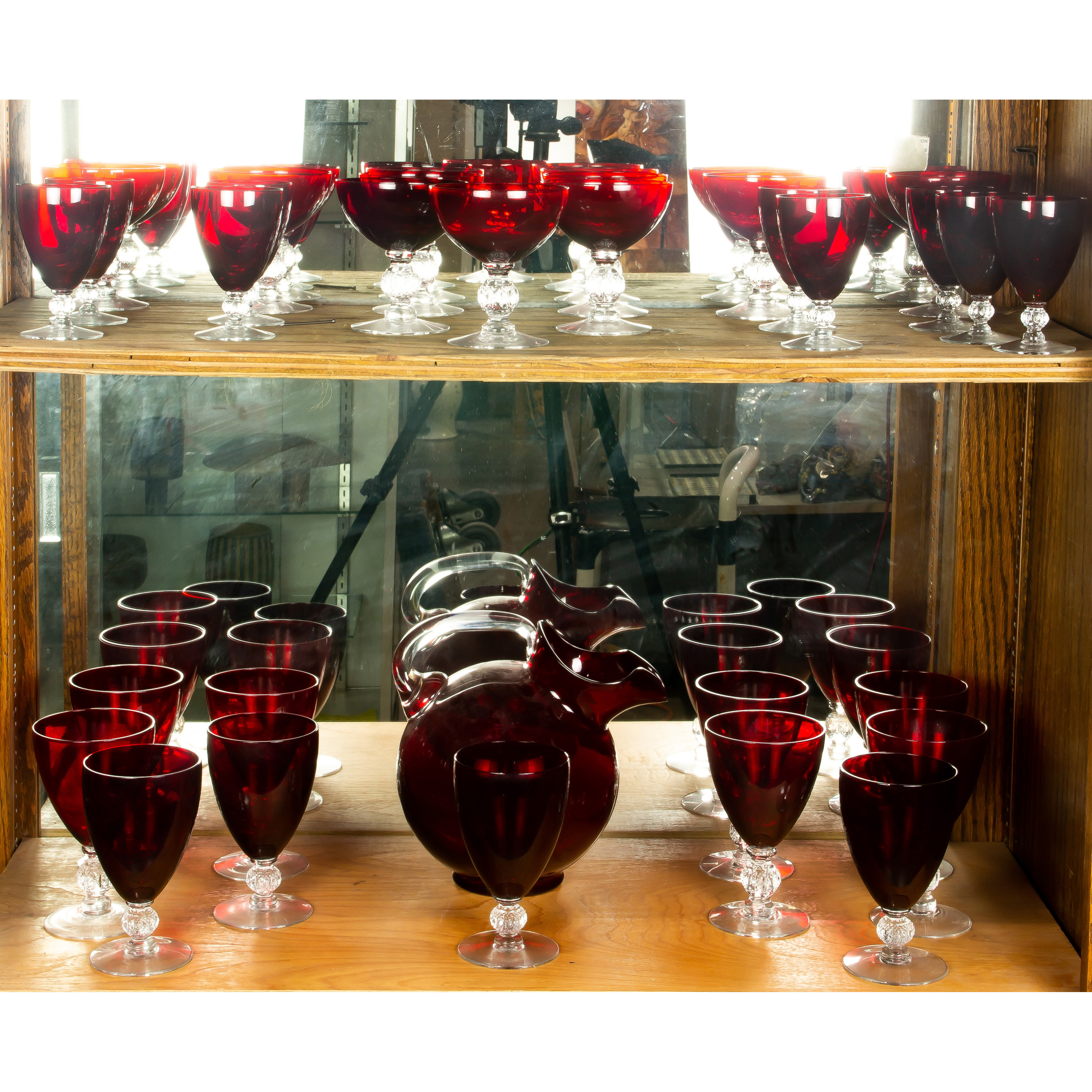 (LOT OF 31) CRANBERRY AND CLEAR
