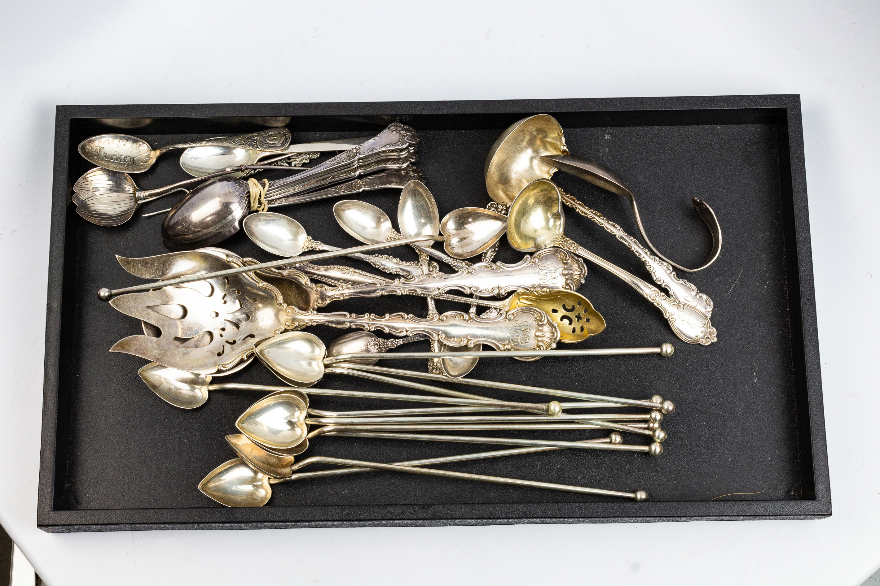 ( LOT OF 31) MOSTLY STERLING SPOONS