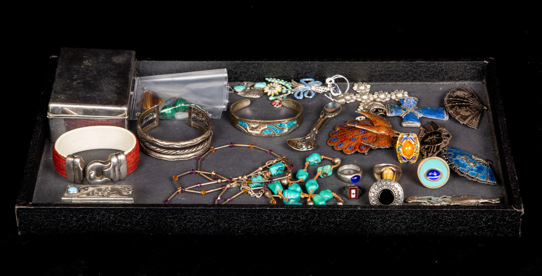 (LOT OF 31) STERLING JEWELRY AND
