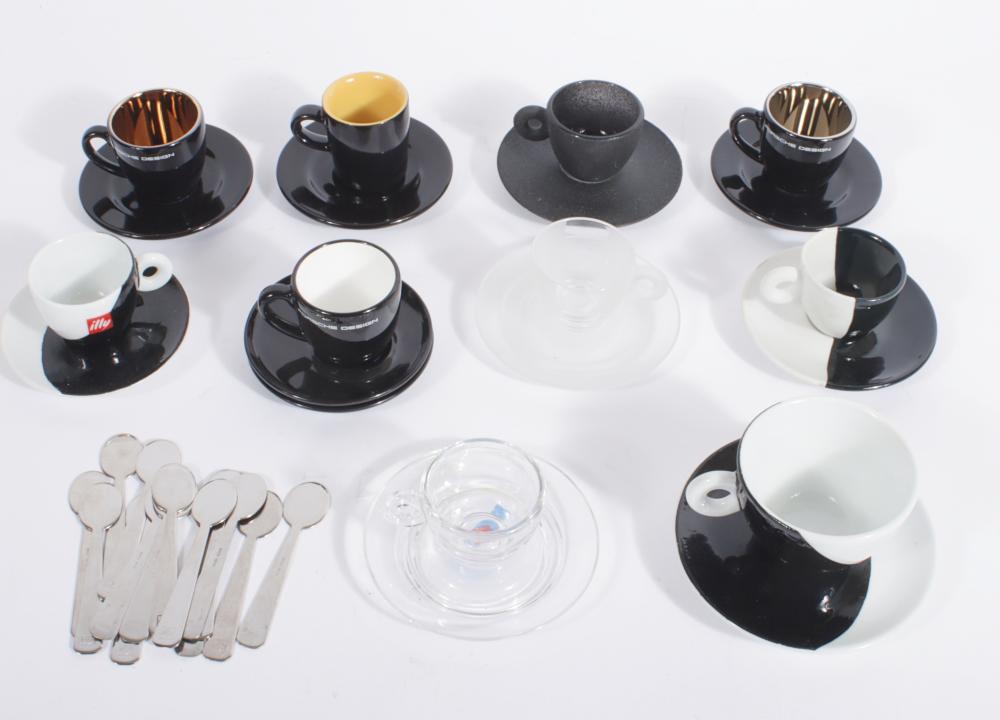 LOT OF 35 PORSCHE ILLY DESIGNER
