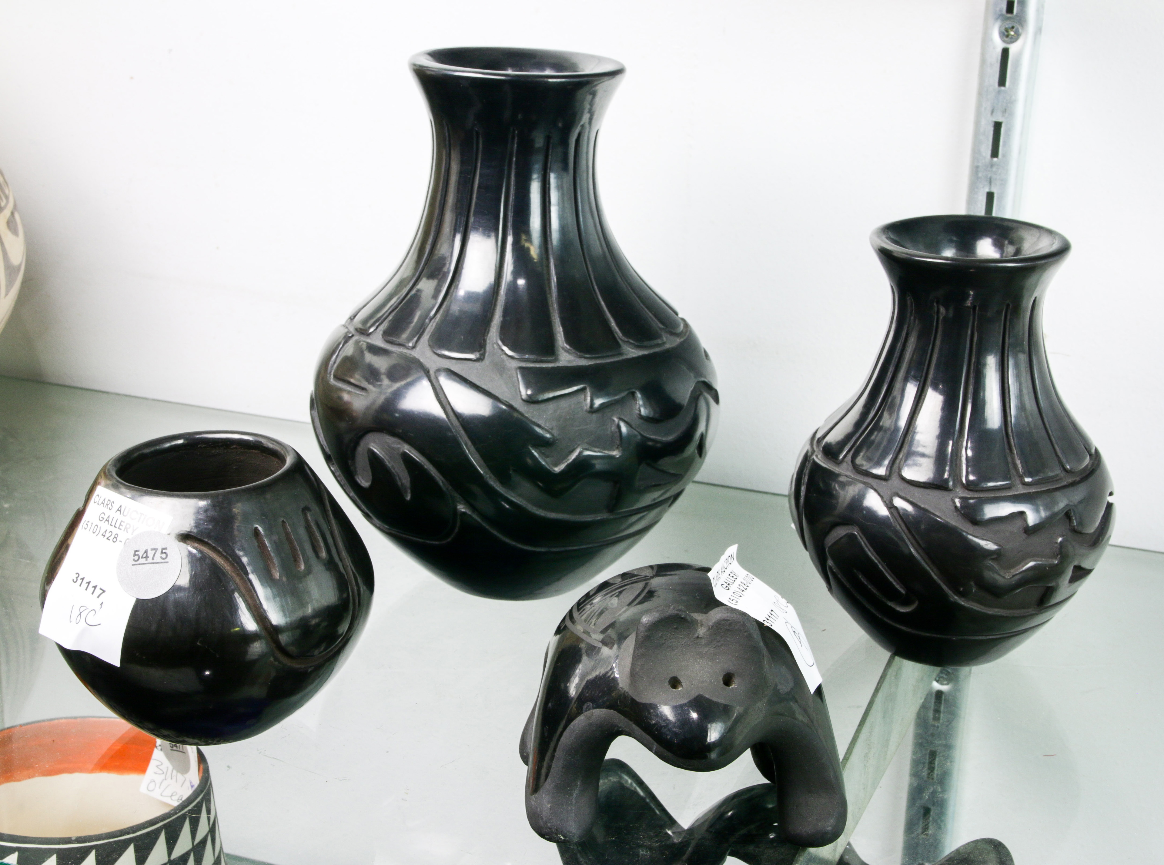(LOT OF 4) 3 SANTA CLARA POTS 2