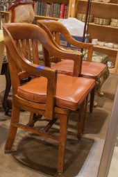 (LOT OF 4) AMERICAN LEATHER LI