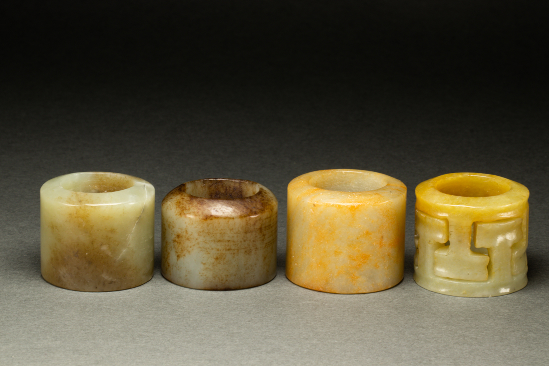 (LOT OF 4) CHINESE JADE AND